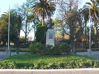 Busto Bernardo O'Higgins